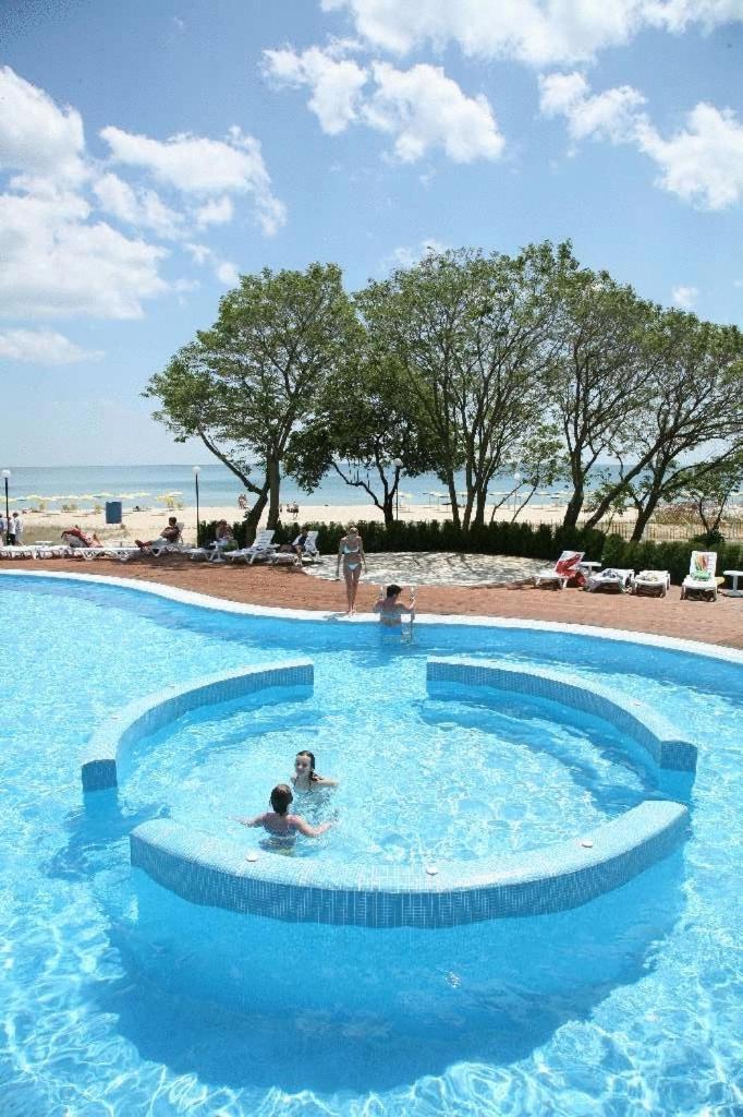 Hotel Arabella Beach Albena Eksteriør bilde